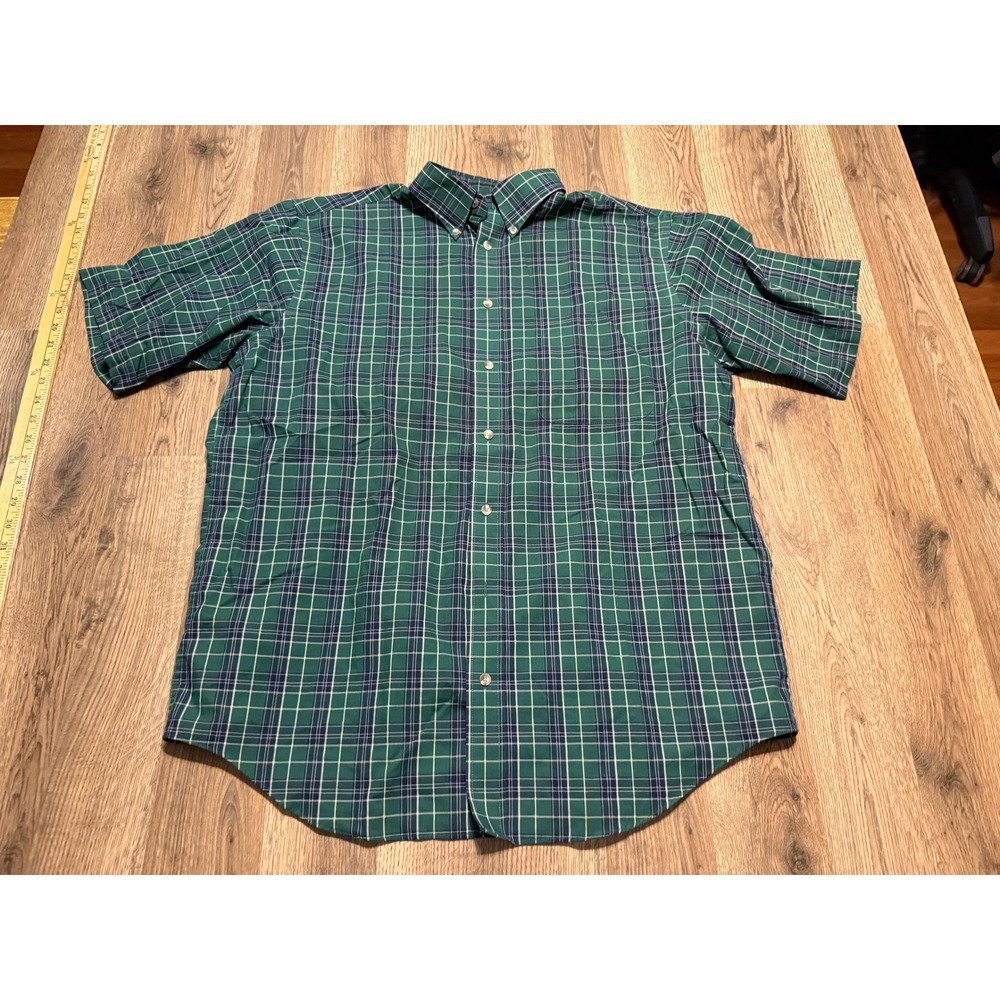 Roundtree & Yorke Shirt Mens Lrge Green Plaid Button Down Wrinkle Free Short Slv